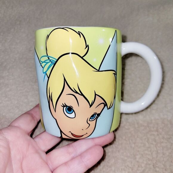 Tinker Bell 3D Raised ceramic mug by  Disney Monogram.  ^ - Picture 1 of 4